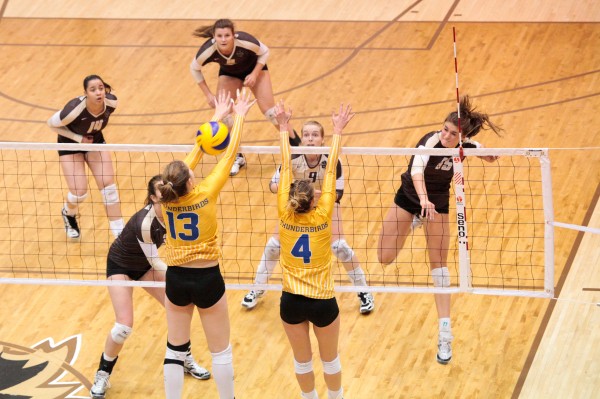 Sports-women vollyball-Photo by BEIBEI LU-2