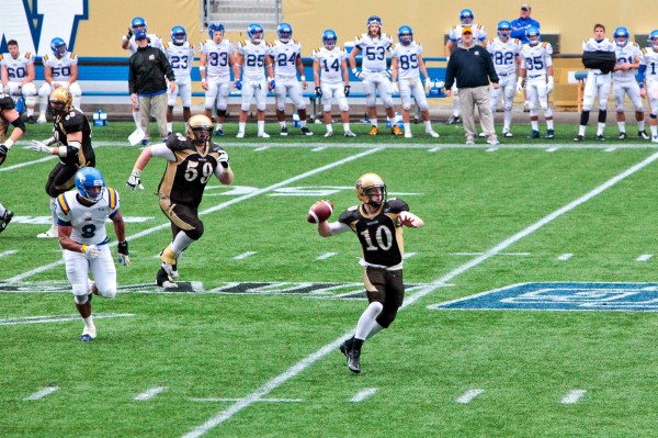 Quarterback Jordan Yantz looks downfield 